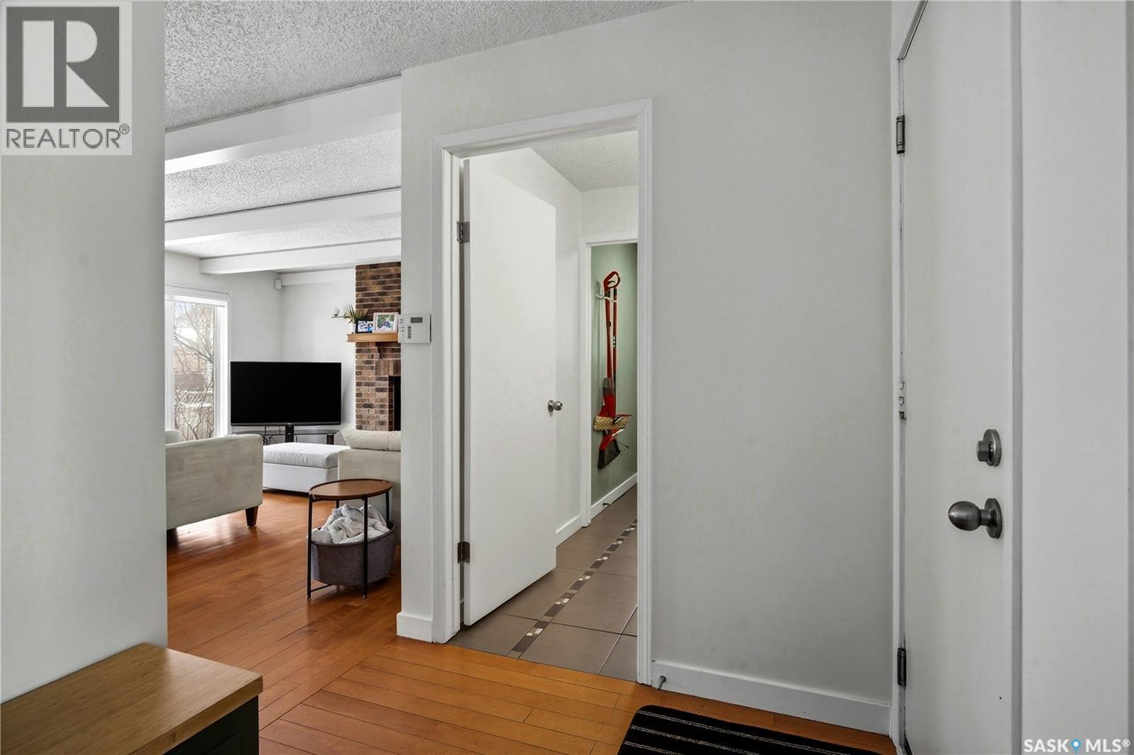 290 Rogers Road, Regina, SK - Indoor Photo Showing Other Room