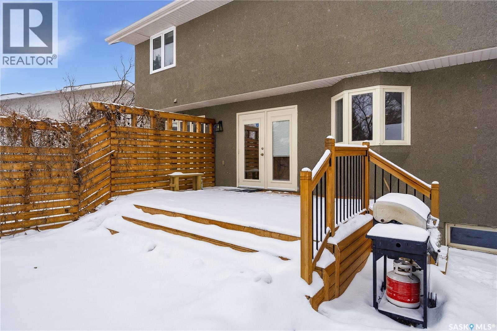 290 Rogers Road, Regina, SK - Outdoor With Exterior