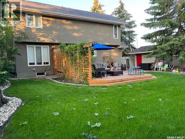 290 Rogers Road, Regina, SK - Outdoor With Deck Patio Veranda