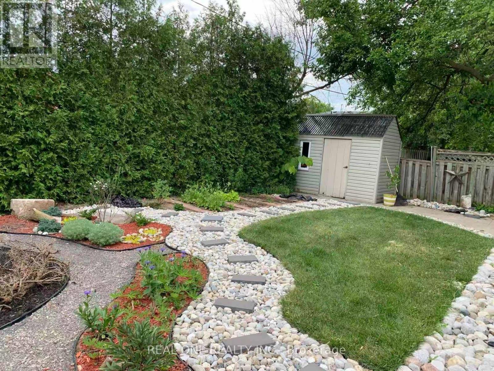 336 Hampton Heath Road, Burlington, ON - Outdoor