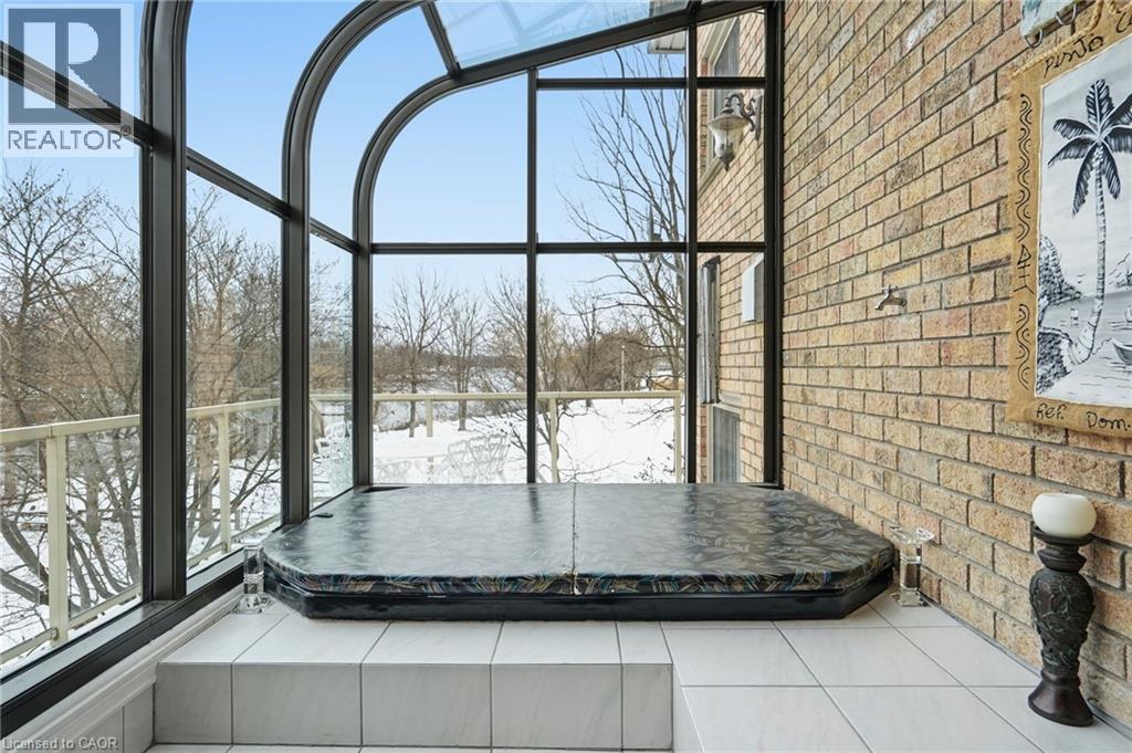 9 Lamb Court, Caledonia, ON -