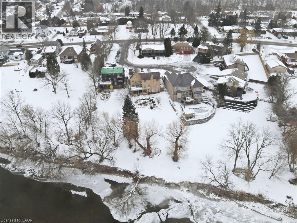 9 Lamb Court, Caledonia, ON - Outdoor With View