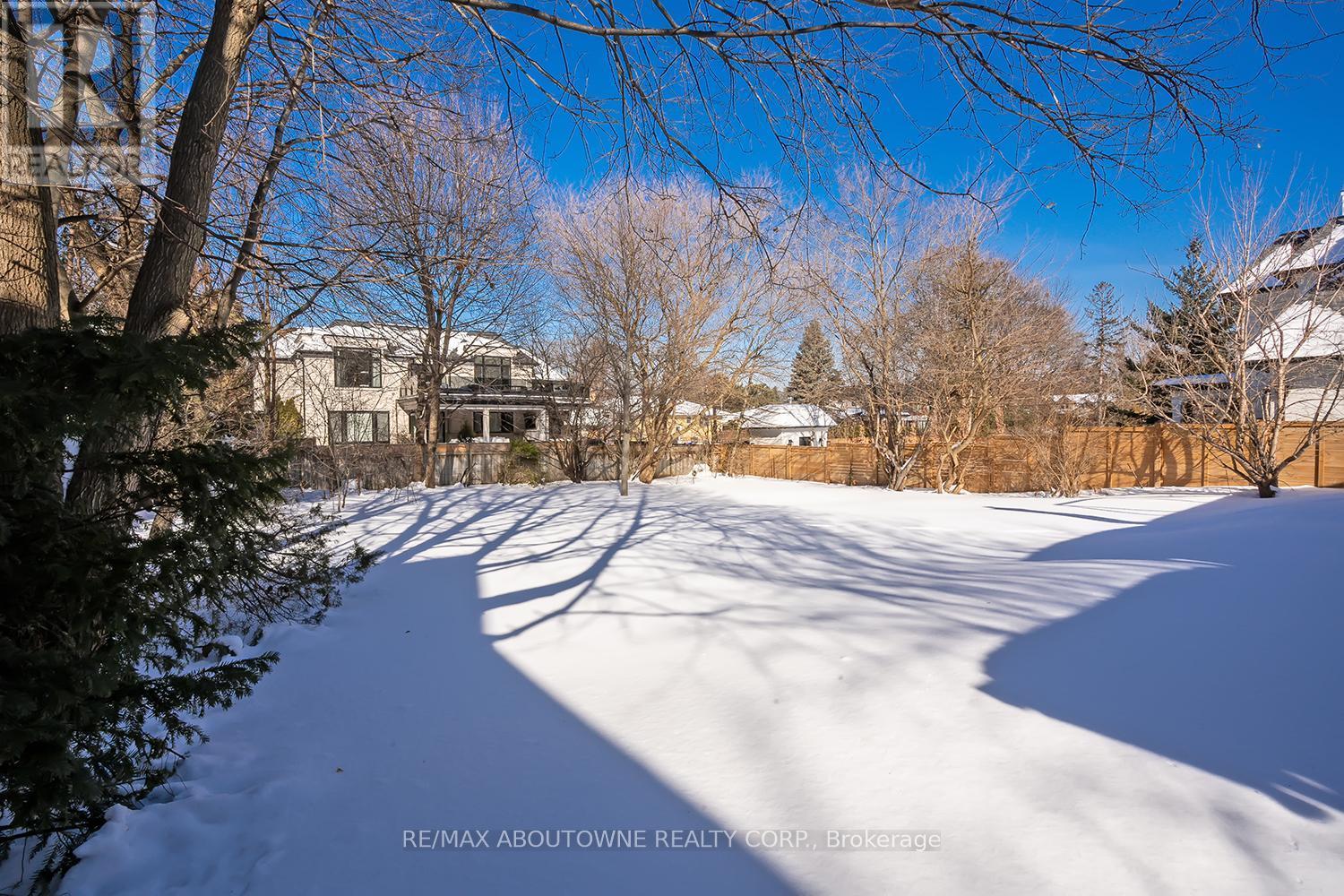 2067 Devon Road, Oakville, ON - Outdoor With View