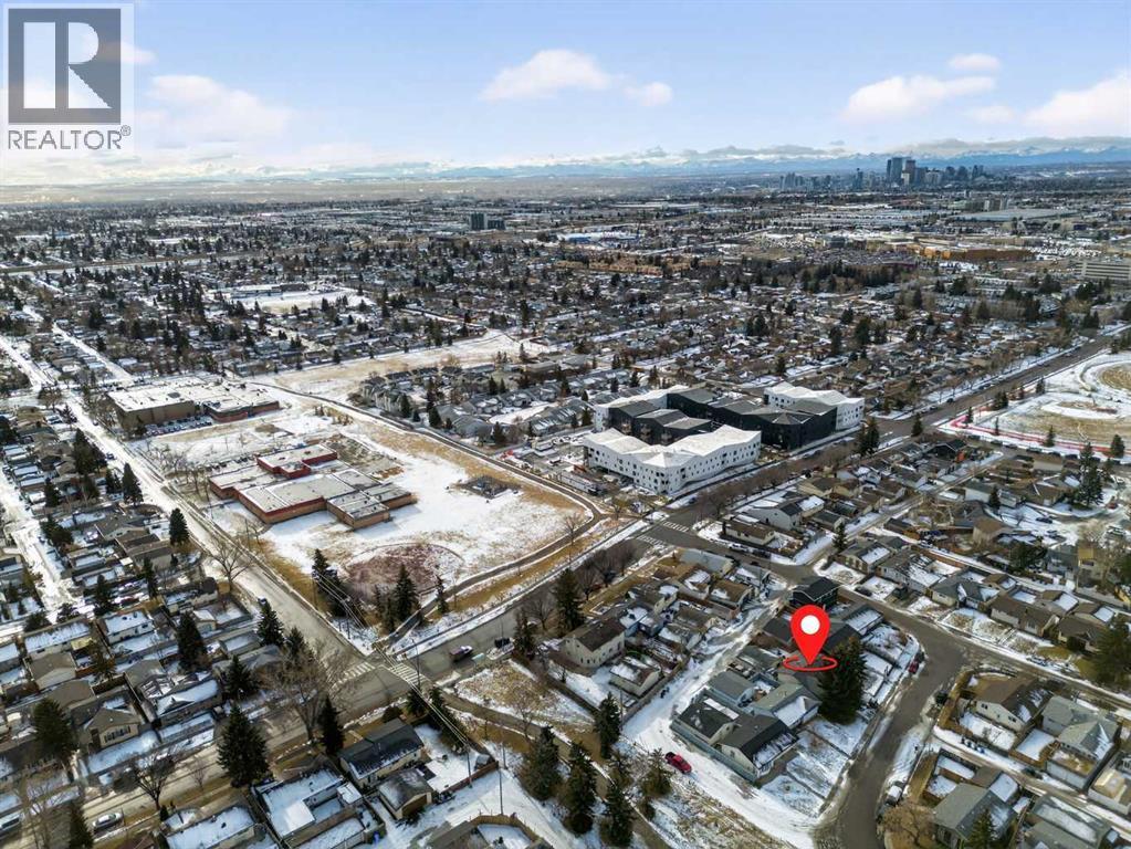 16 Rundleson Way Ne, Calgary, AB - Outdoor With View