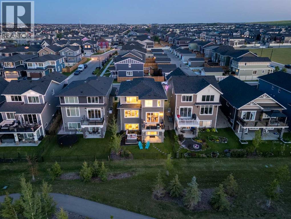 656 Bayview Way Sw, Airdrie, AB - Outdoor