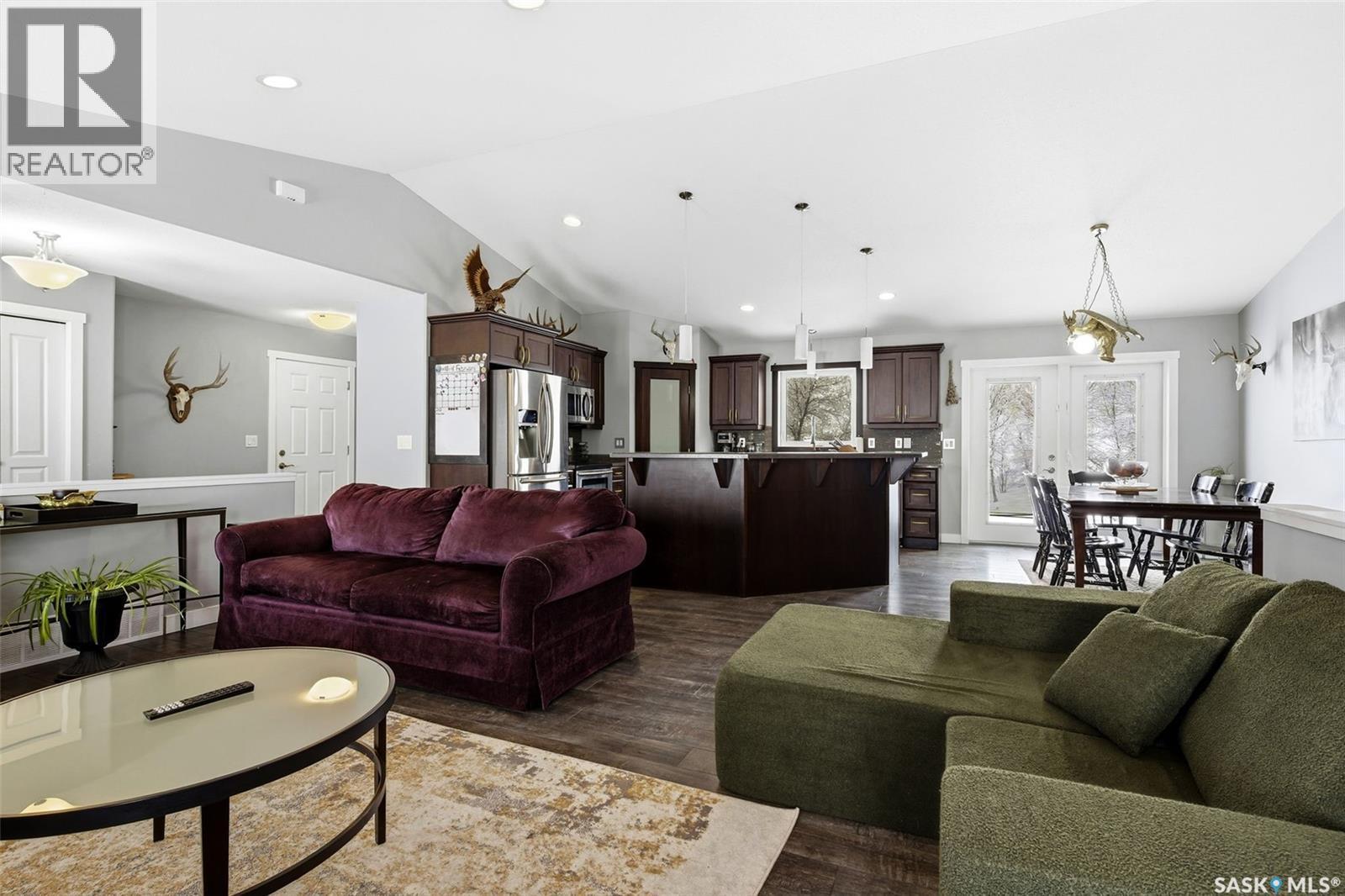 Lockert Acreage, Francis Rm No. 127, SK - Indoor Photo Showing Living Room