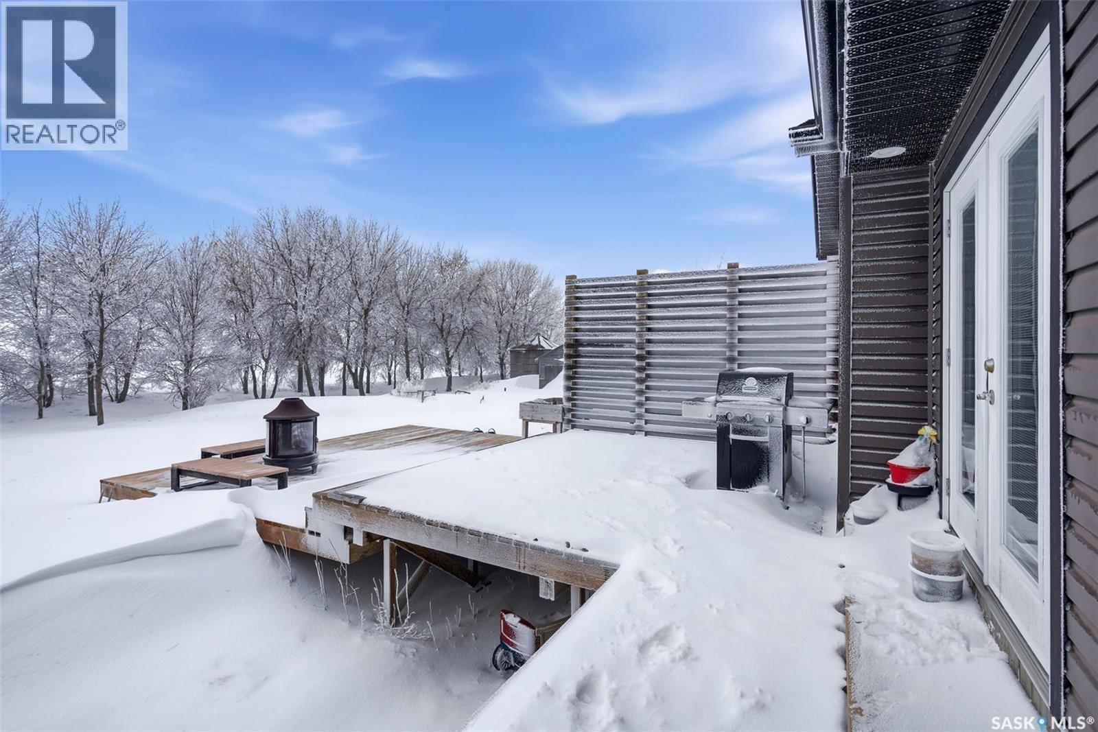 Lockert Acreage, Francis Rm No. 127, SK - Outdoor