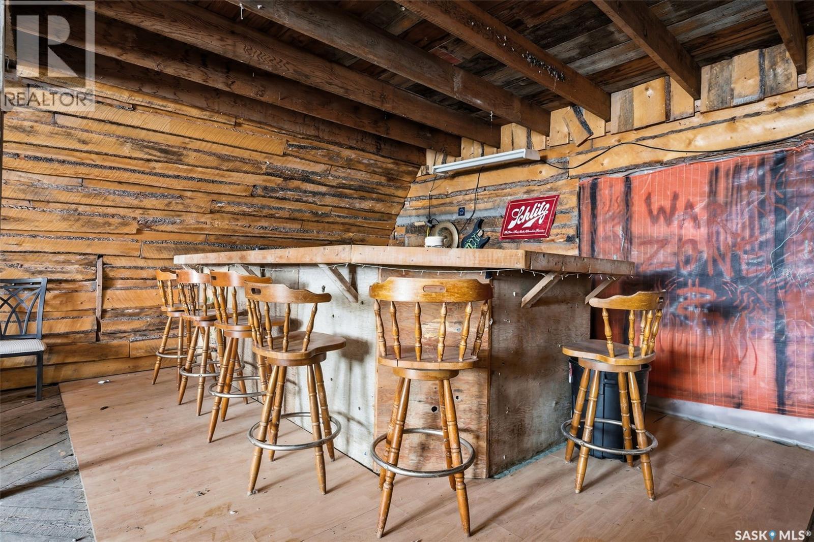 Lockert Acreage, Francis Rm No. 127, SK - Indoor