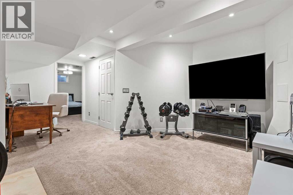 43 Sunset Crescent, Okotoks, AB - Indoor