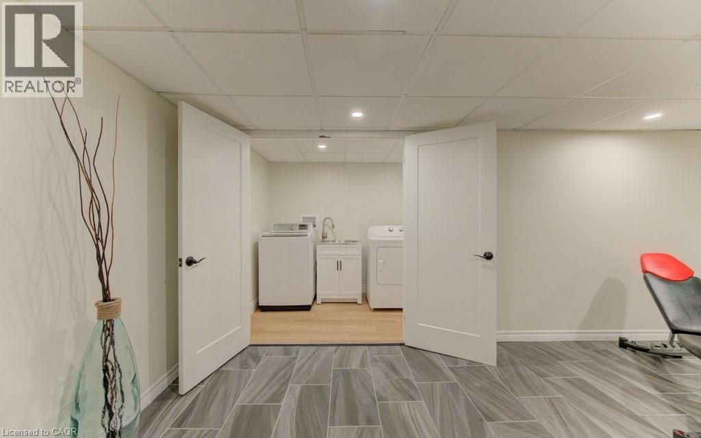 322 Daleview Place, Waterloo, ON - Indoor