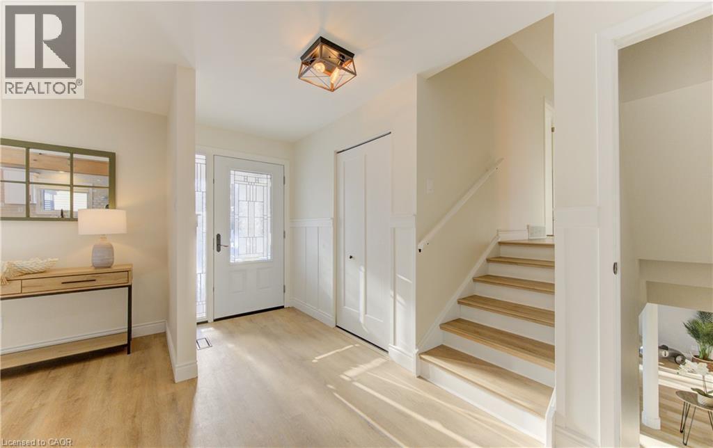 322 Daleview Place, Waterloo, ON - Indoor Photo Showing Other Room