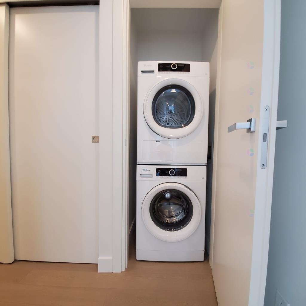 Laundry - 405-1400 Boul. René-Lévesque O., Montréal (Ville-Marie), QC - Indoor Photo Showing Laundry Room