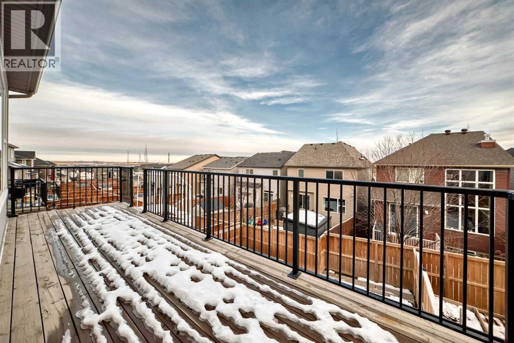 88 Nolanhurst Crescent Nw, Calgary, AB - Outdoor