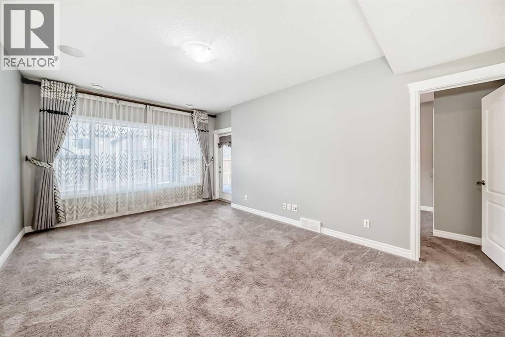 88 Nolanhurst Crescent Nw, Calgary, AB - Indoor Photo Showing Other Room
