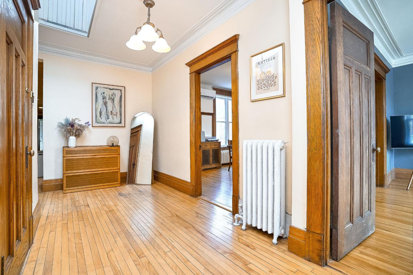 Hall d'entrée/Vestibule - 2145 Av. Old Orchard, Montréal (Côte-Des-Neiges/Notre-Dame-De-Grâce), QC - Indoor Photo Showing Other Room