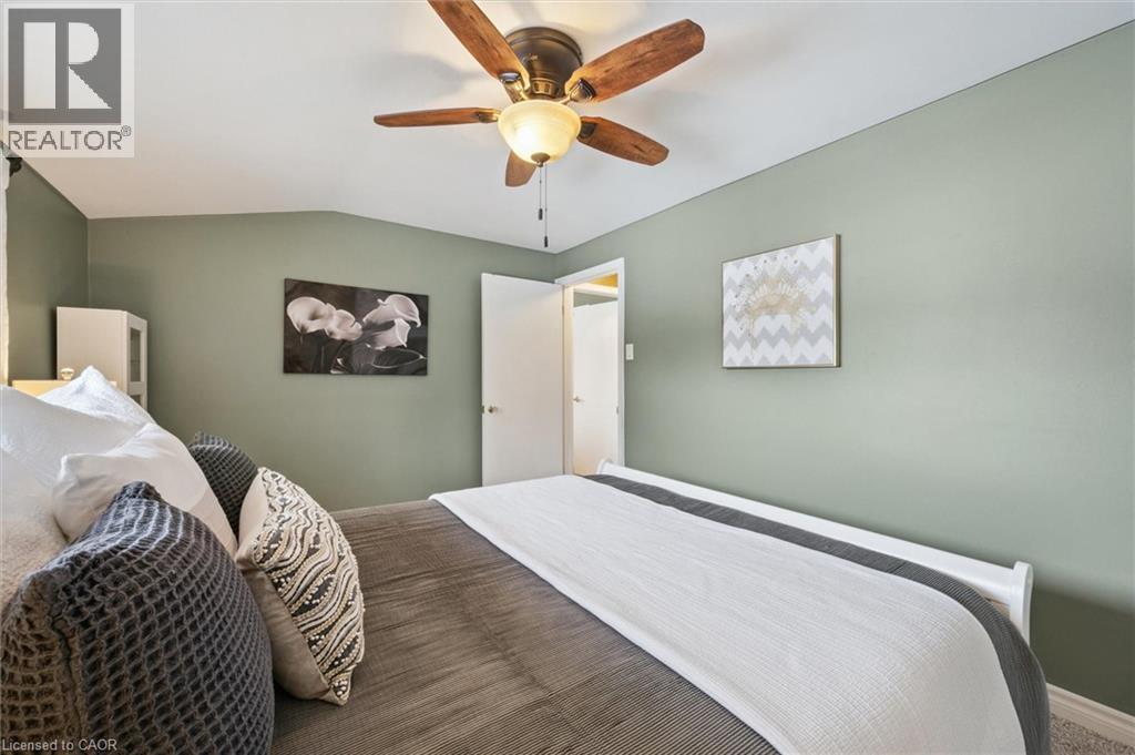 164 Jackson Avenue, Kitchener, ON - Indoor Photo Showing Bedroom