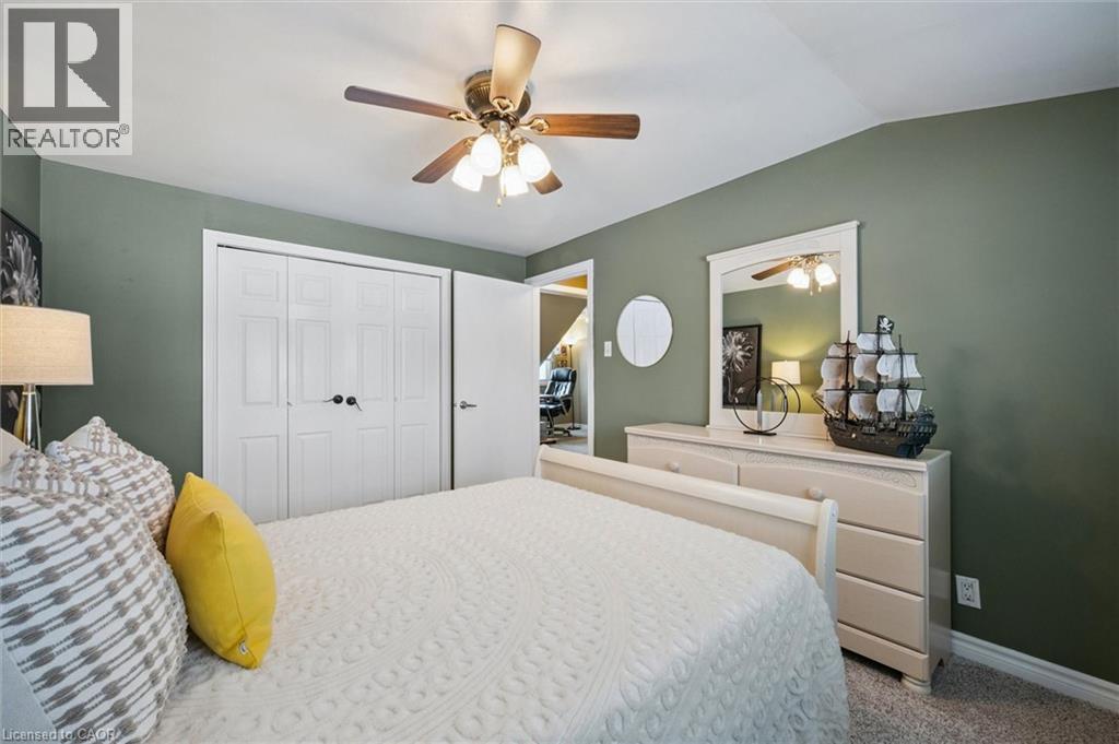 164 Jackson Avenue, Kitchener, ON - Indoor Photo Showing Bedroom