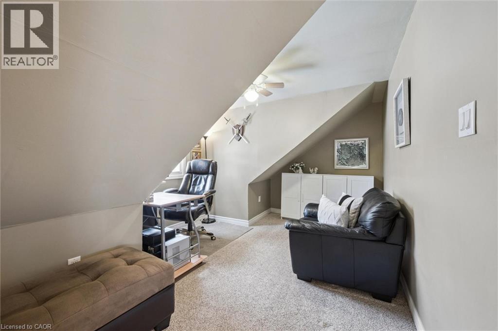 164 Jackson Avenue, Kitchener, ON - Indoor Photo Showing Other Room