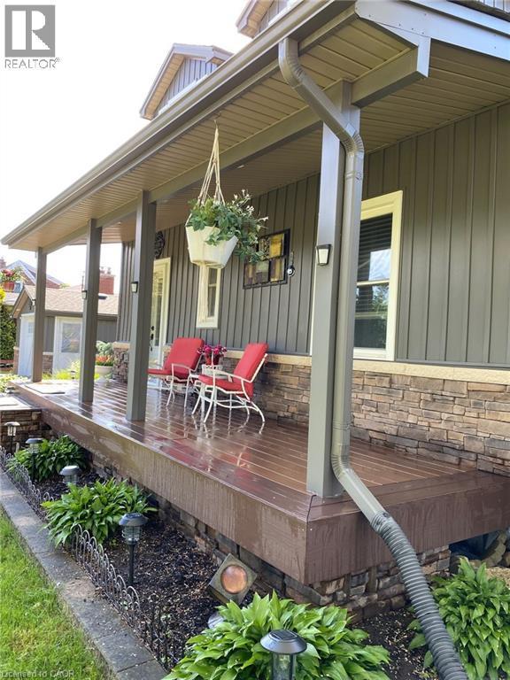 164 Jackson Avenue, Kitchener, ON - Outdoor With Deck Patio Veranda