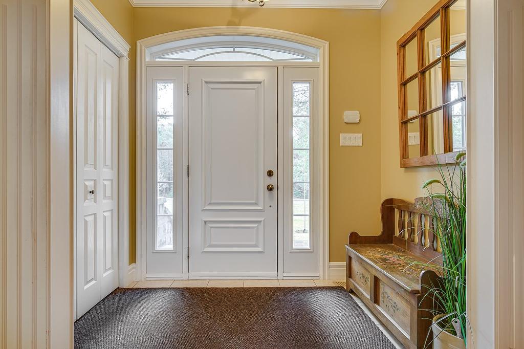 Hall - 500 Rue Des Rosiers, Sainte-Adèle, QC - Indoor Photo Showing Other Room