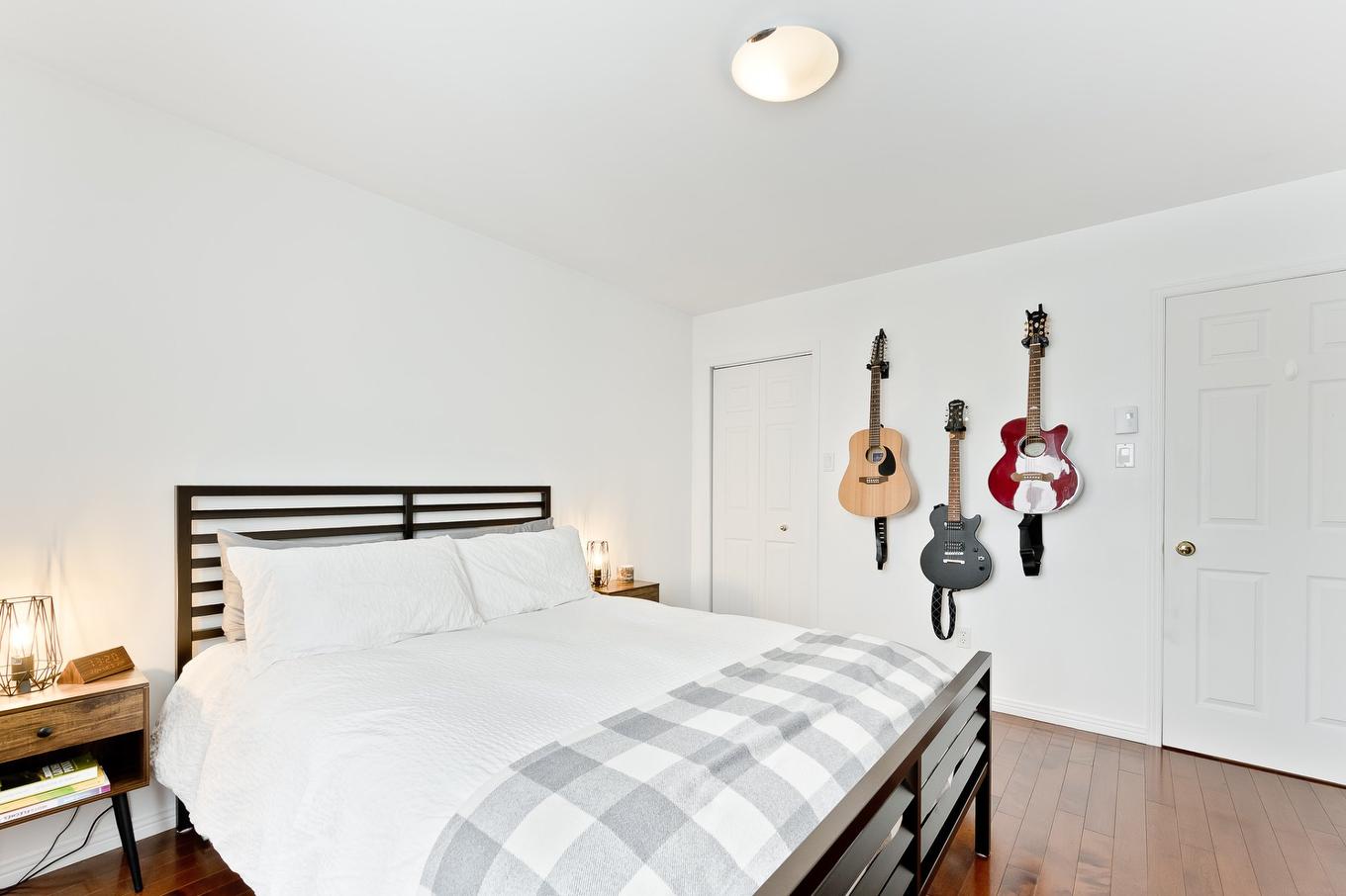 Chambre à coucher principale - 1487 Rue Des Roses, Sherbrooke (Fleurimont), QC - Indoor Photo Showing Bedroom