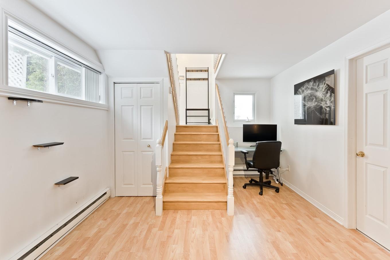 Salle familiale - 1487 Rue Des Roses, Sherbrooke (Fleurimont), QC - Indoor Photo Showing Other Room