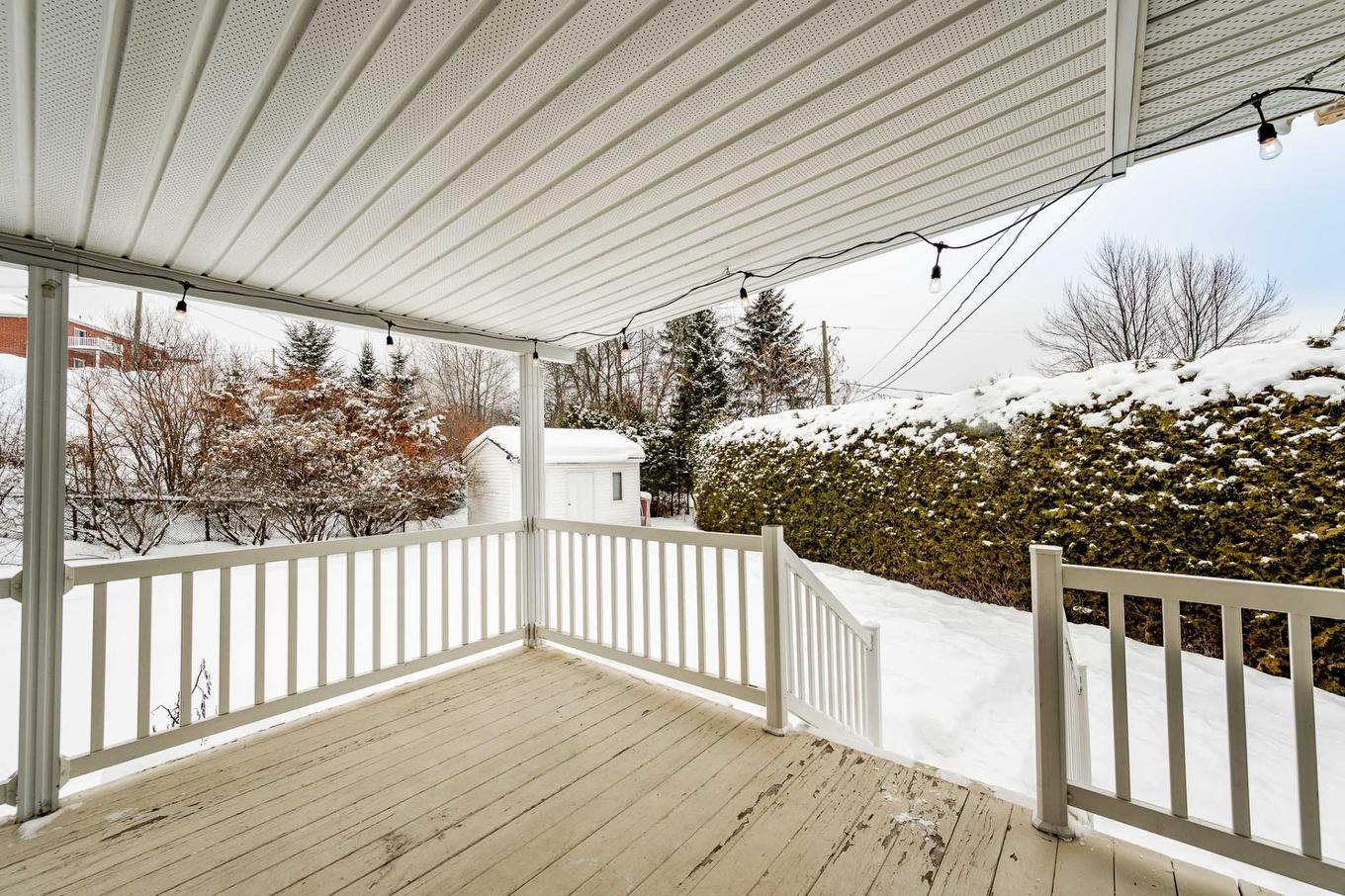 Balcon - 1487 Rue Des Roses, Sherbrooke (Fleurimont), QC - Outdoor With Deck Patio Veranda With Exterior