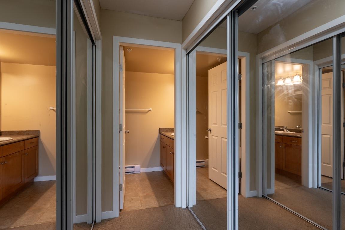 306-135 Ziprick Road, Kelowna, BC - Photo Showing Other Room