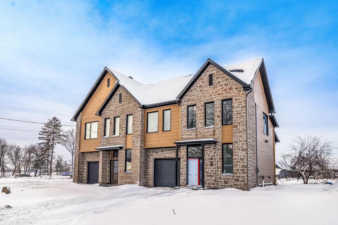 Façade - 5 Rue Loiselle, Saint-Mathias-Sur-Richelieu, QC - Outdoor With Facade