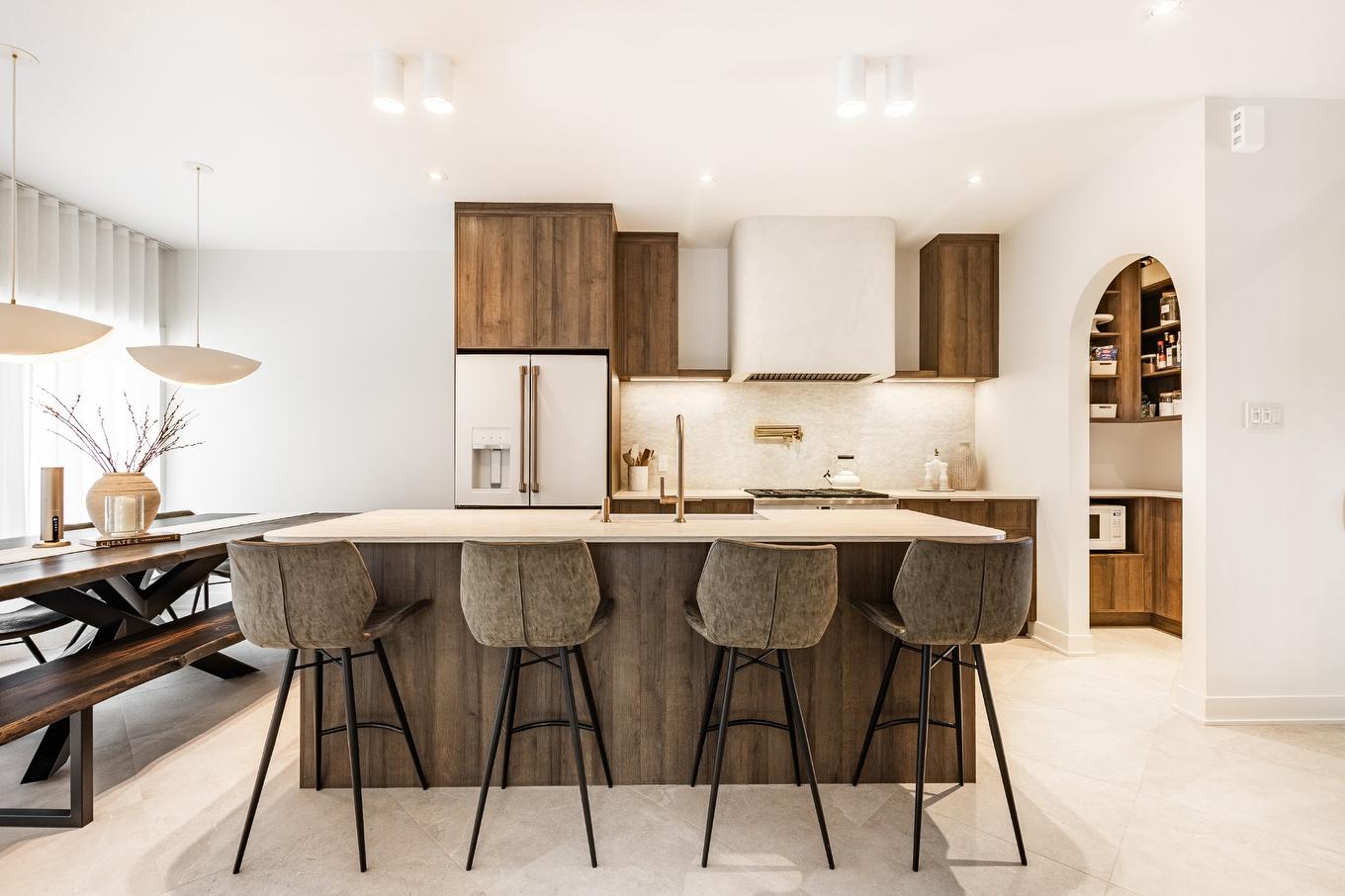 Cuisine - 5 Rue Loiselle, Saint-Mathias-Sur-Richelieu, QC - Indoor Photo Showing Kitchen With Upgraded Kitchen