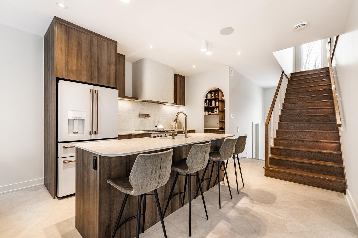 Cuisine - 5 Rue Loiselle, Saint-Mathias-Sur-Richelieu, QC - Indoor Photo Showing Kitchen With Upgraded Kitchen