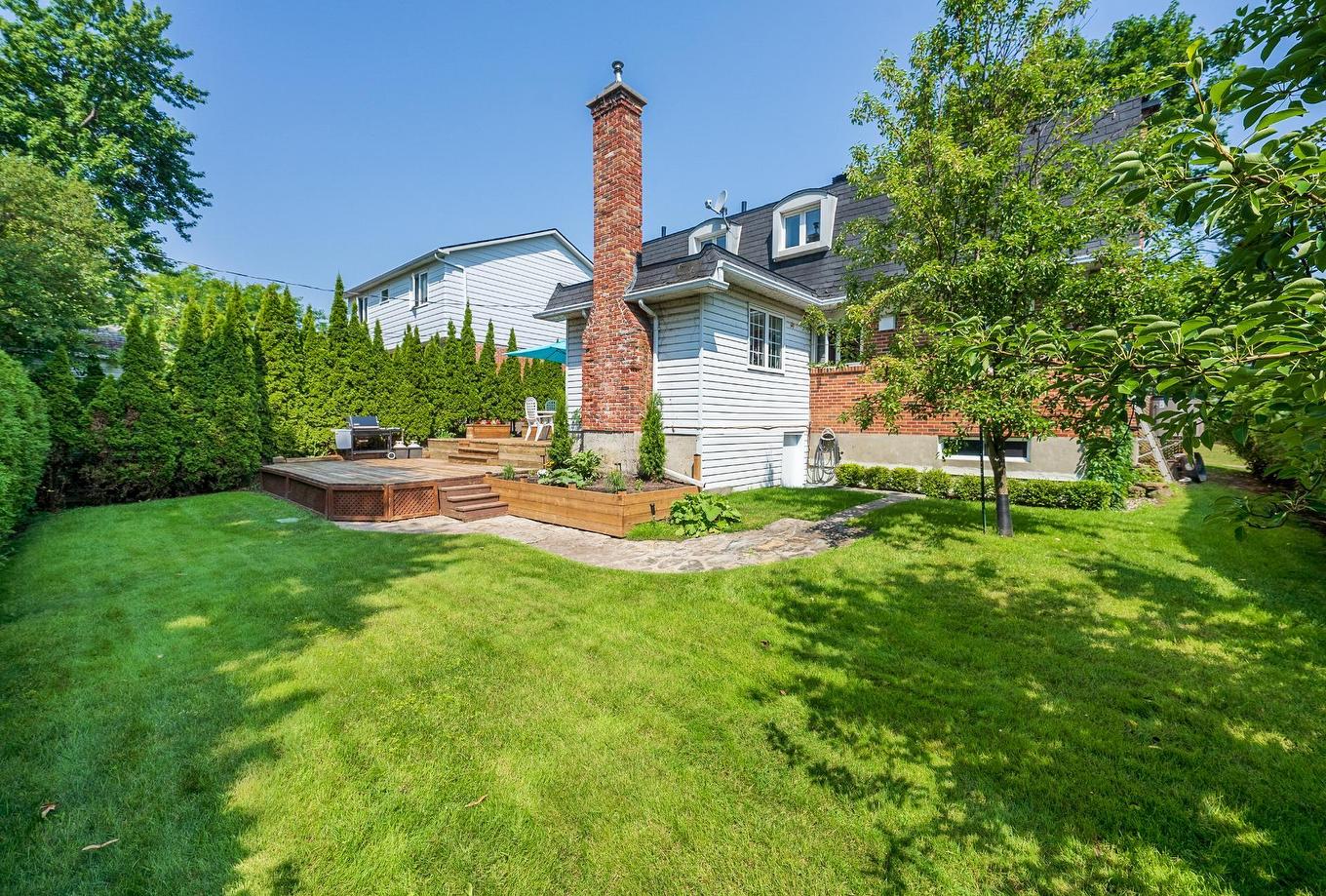 Backyard - 66 Rue Park Ridge, Kirkland, QC - Outdoor