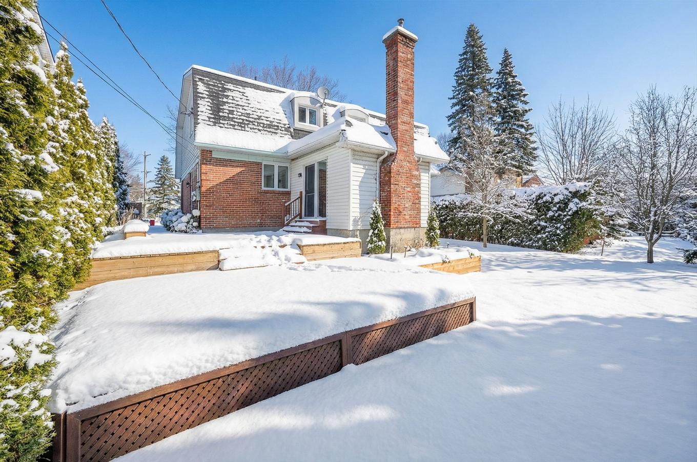 Backyard - 66 Rue Park Ridge, Kirkland, QC - Outdoor