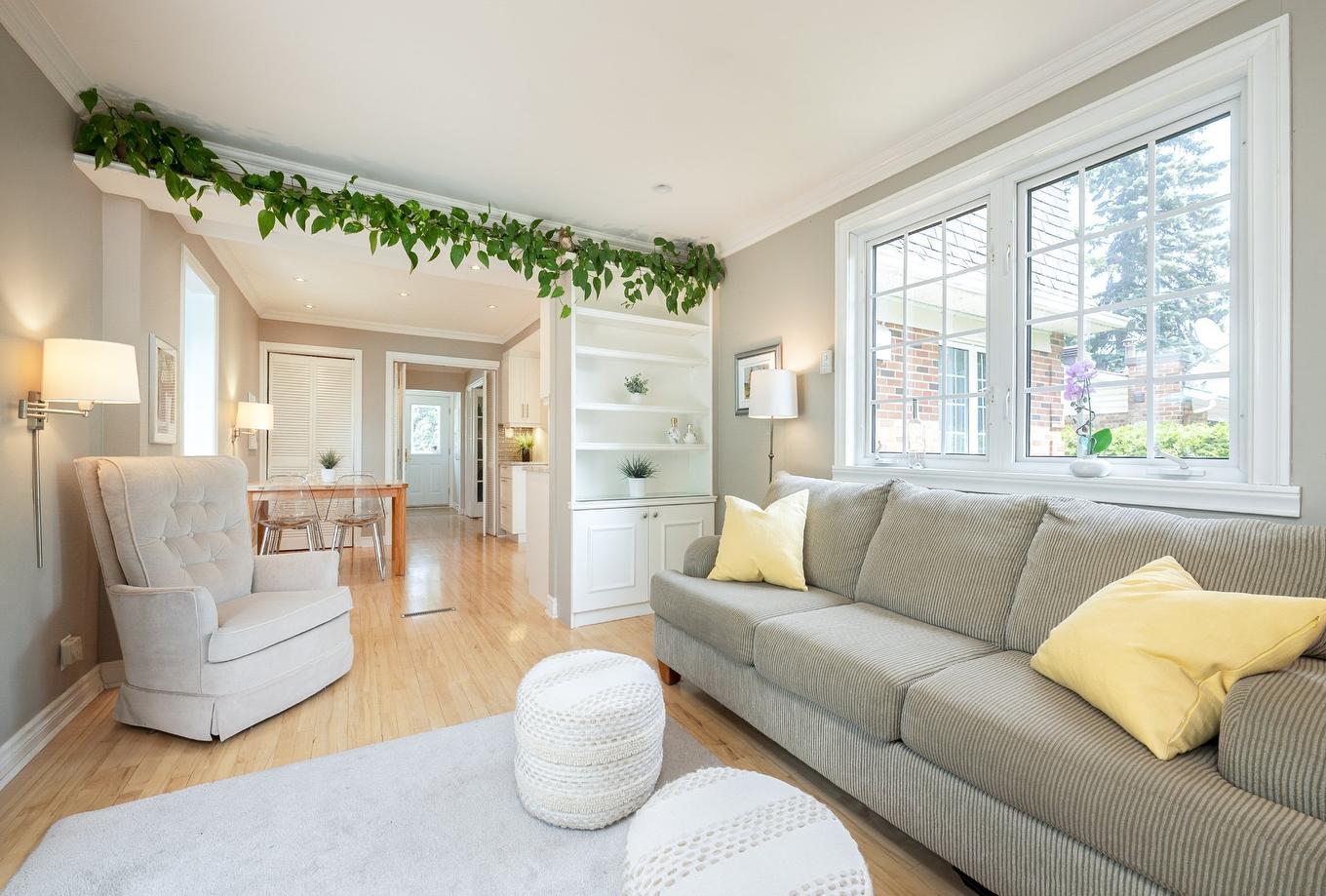 Den - 66 Rue Park Ridge, Kirkland, QC - Indoor Photo Showing Living Room