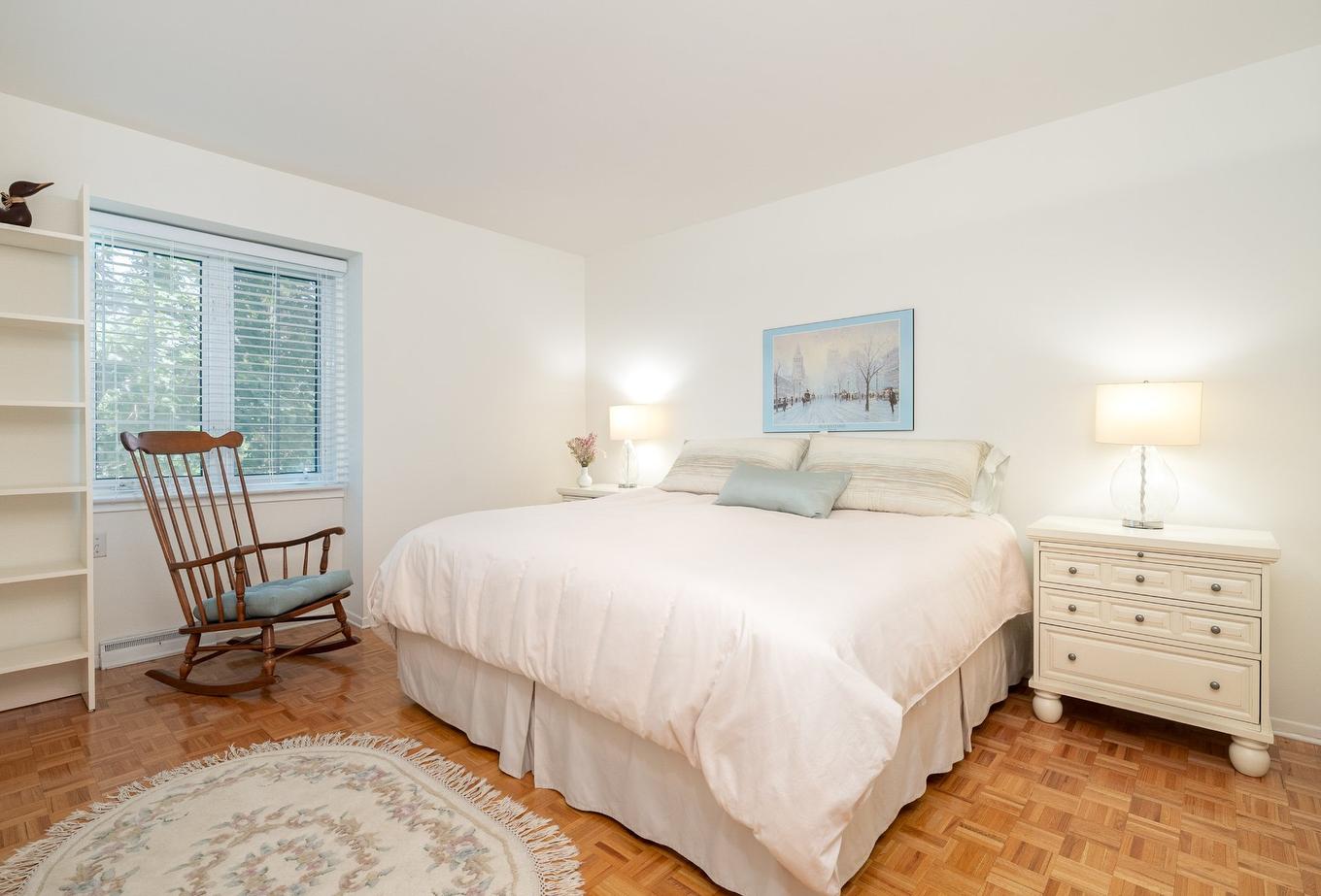 Bedroom - 66 Rue Park Ridge, Kirkland, QC - Indoor Photo Showing Bedroom