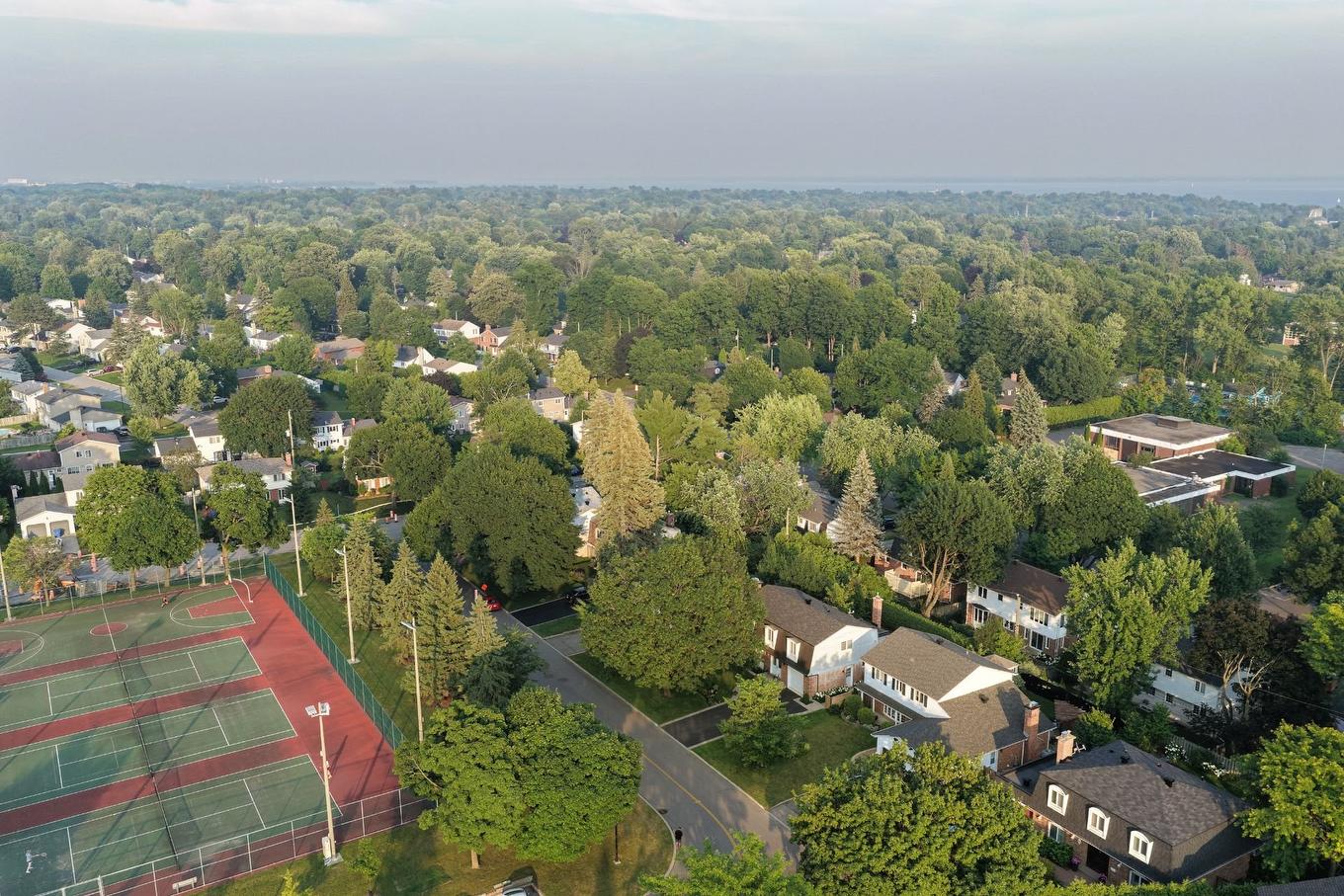 Aerial photo - 66 Rue Park Ridge, Kirkland, QC - Outdoor With View