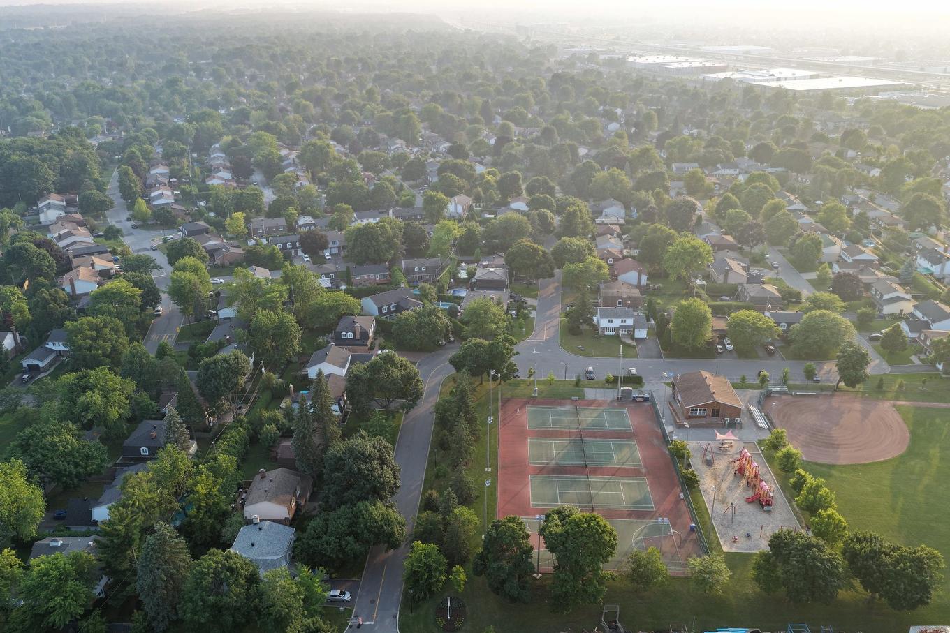 Aerial photo - 66 Rue Park Ridge, Kirkland, QC - Outdoor With View