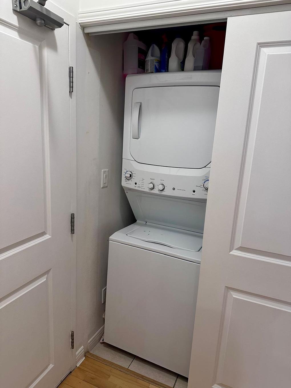 Other - 802-1225 Rue Notre-Dame O., Montréal (Ville-Marie), QC - Indoor Photo Showing Laundry Room