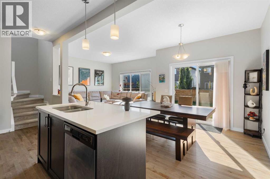 33 Walcrest Way Se, Calgary, AB - Indoor Photo Showing Kitchen With Double Sink
