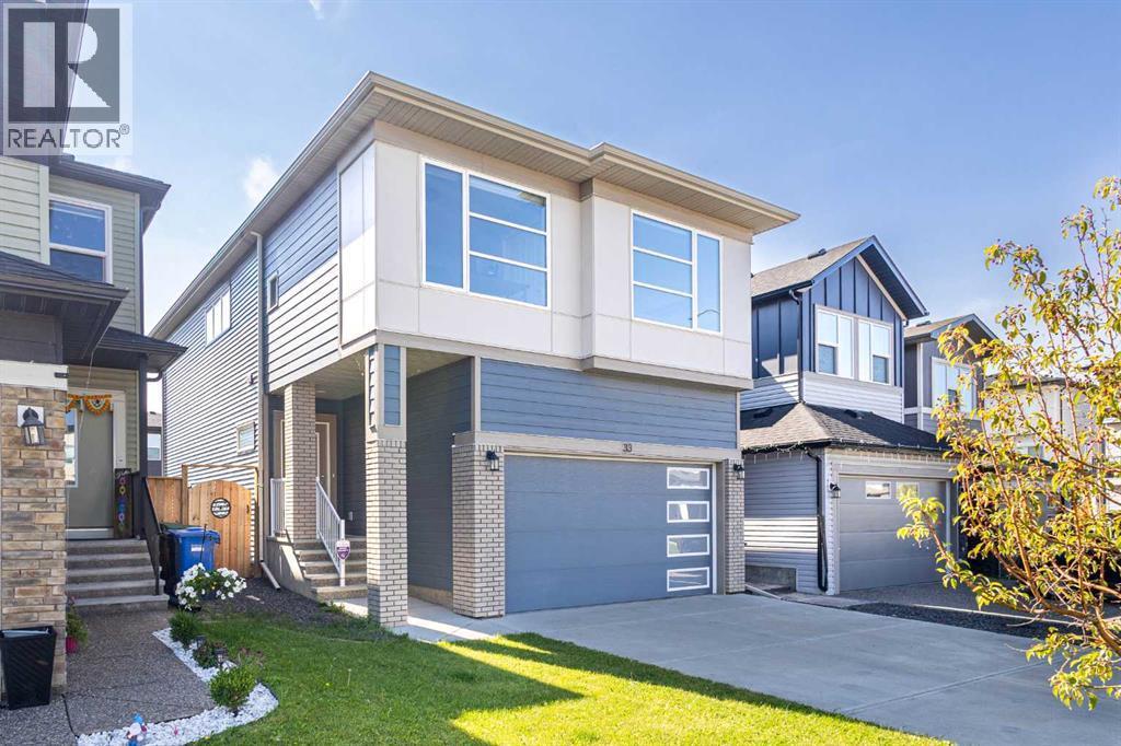 33 Walcrest Way Se, Calgary, AB - Outdoor With Facade