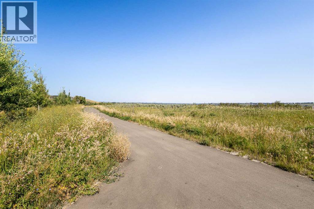 33 Walcrest Way Se, Calgary, AB - Outdoor With View