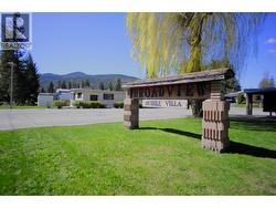 1361 30 Street SE Unit# 1 Salmon Arm, BC V1E 2N4
