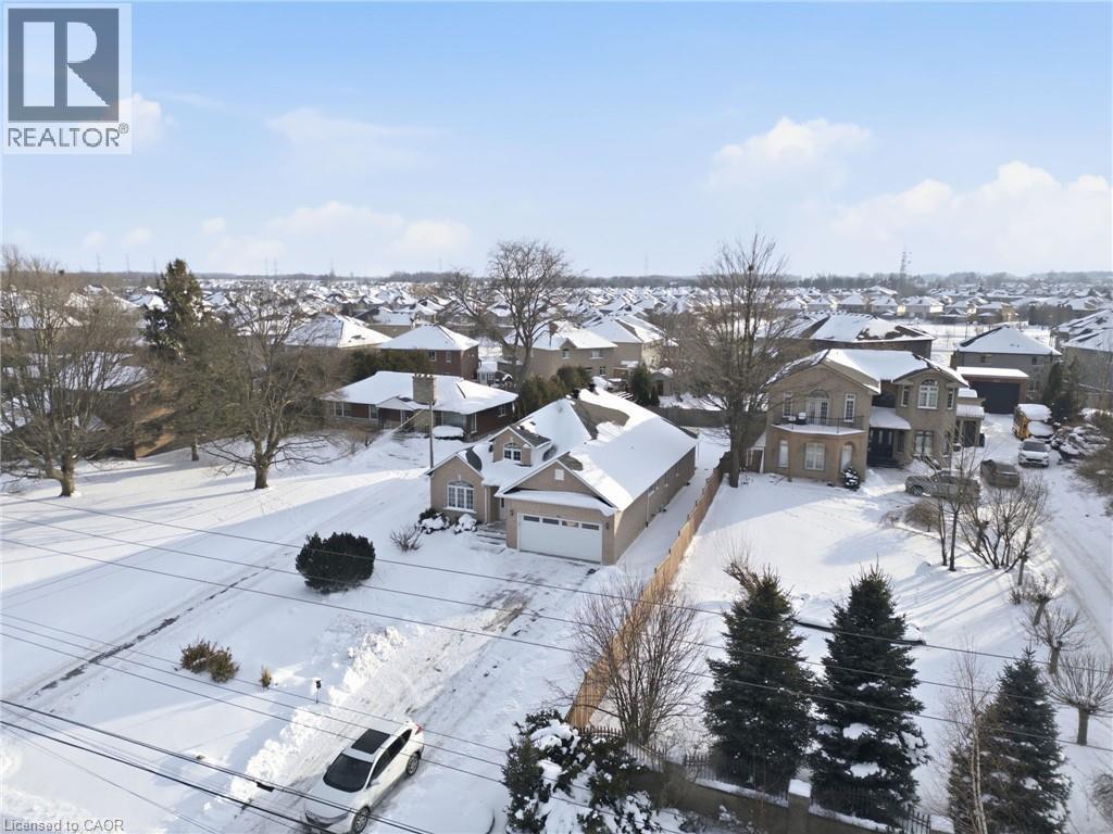 593 Rymal Road W, Hamilton, ON - Outdoor