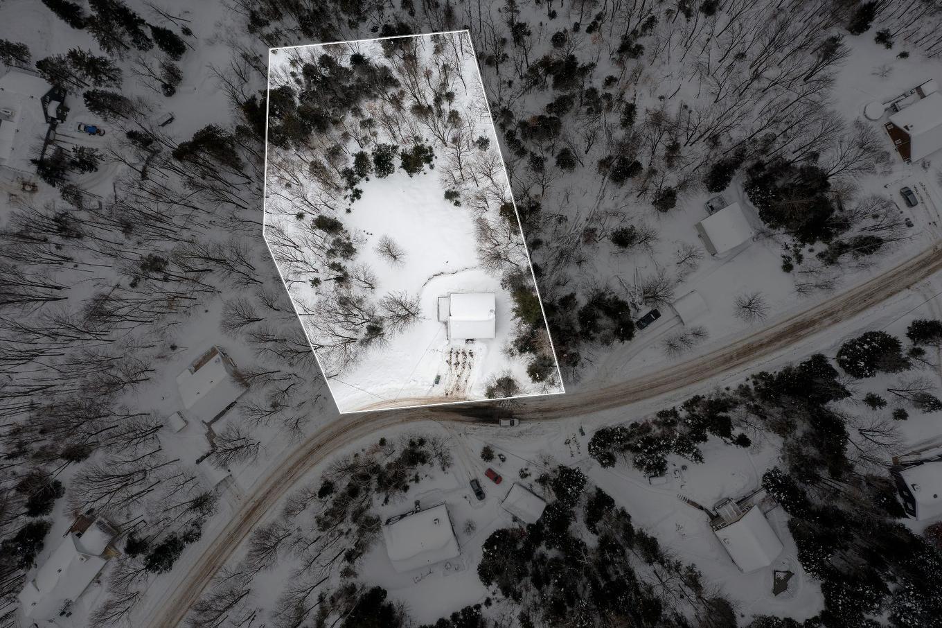 Vue d'ensemble - 19 Ch. De La Fleur-De-Lune, Saint-Sauveur, QC - Outdoor With View