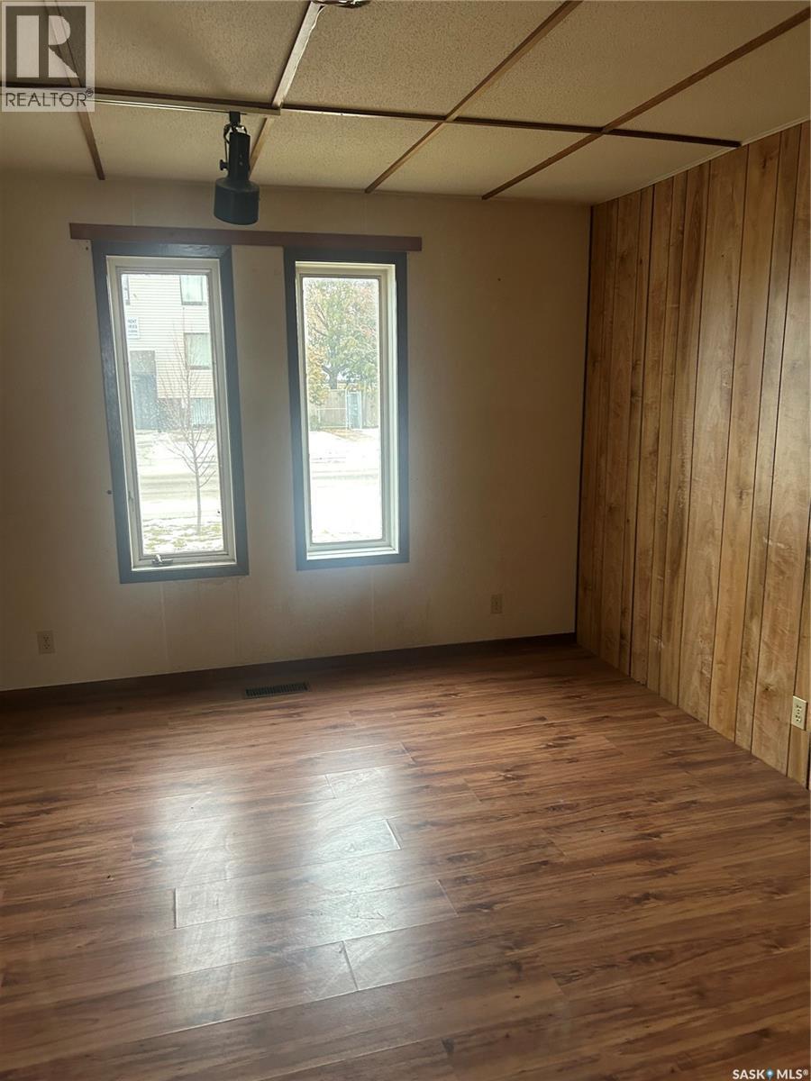 236 12Th Street E, Prince Albert, SK - Indoor Photo Showing Other Room