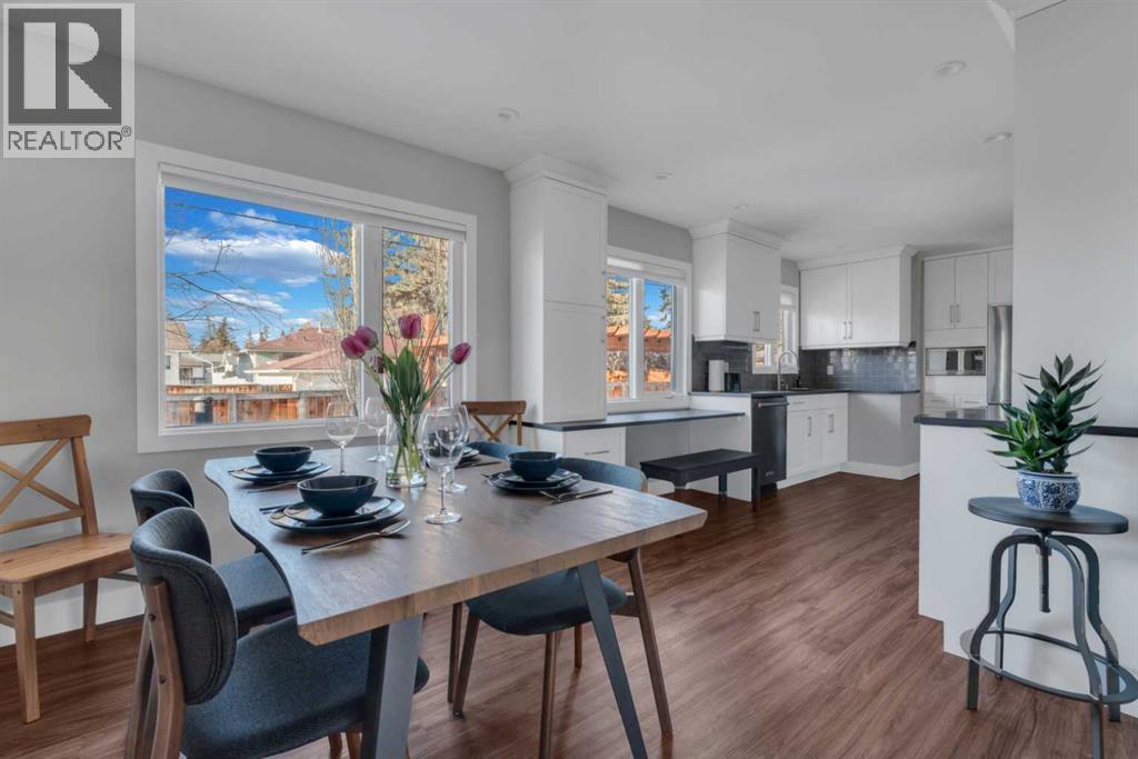 19 Garrick Drive Sw, Calgary, AB - Indoor