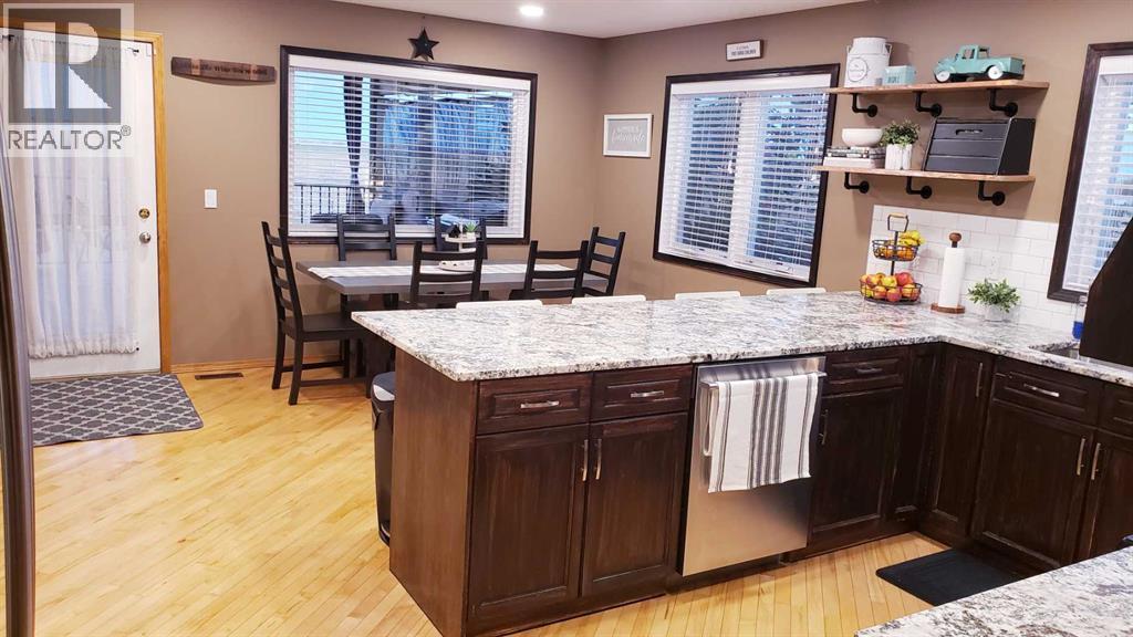 272210 Range Road 291 Ne, Airdrie, AB - Indoor