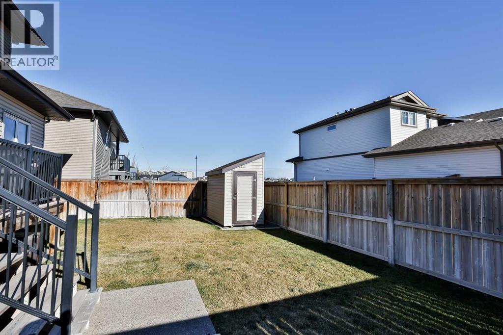 128 Cabot Landing W, Lethbridge, AB - Outdoor With Exterior