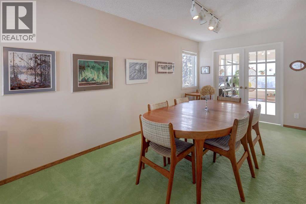 Formal Dining - 5943 Silver Ridge Drive Nw, Calgary, AB - Indoor Photo Showing Dining Room