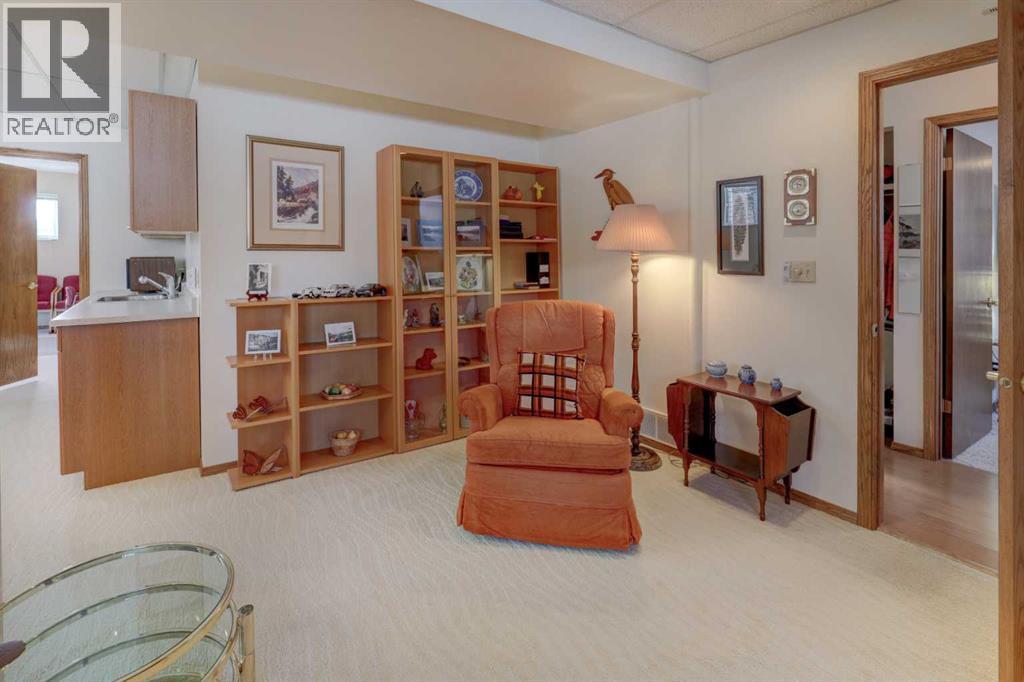 5943 Silver Ridge Drive Nw, Calgary, AB - Indoor